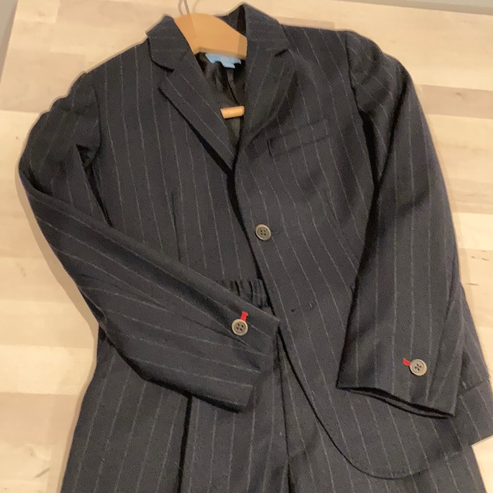 Boy suit Uniqlo Ines De la Fressanfe